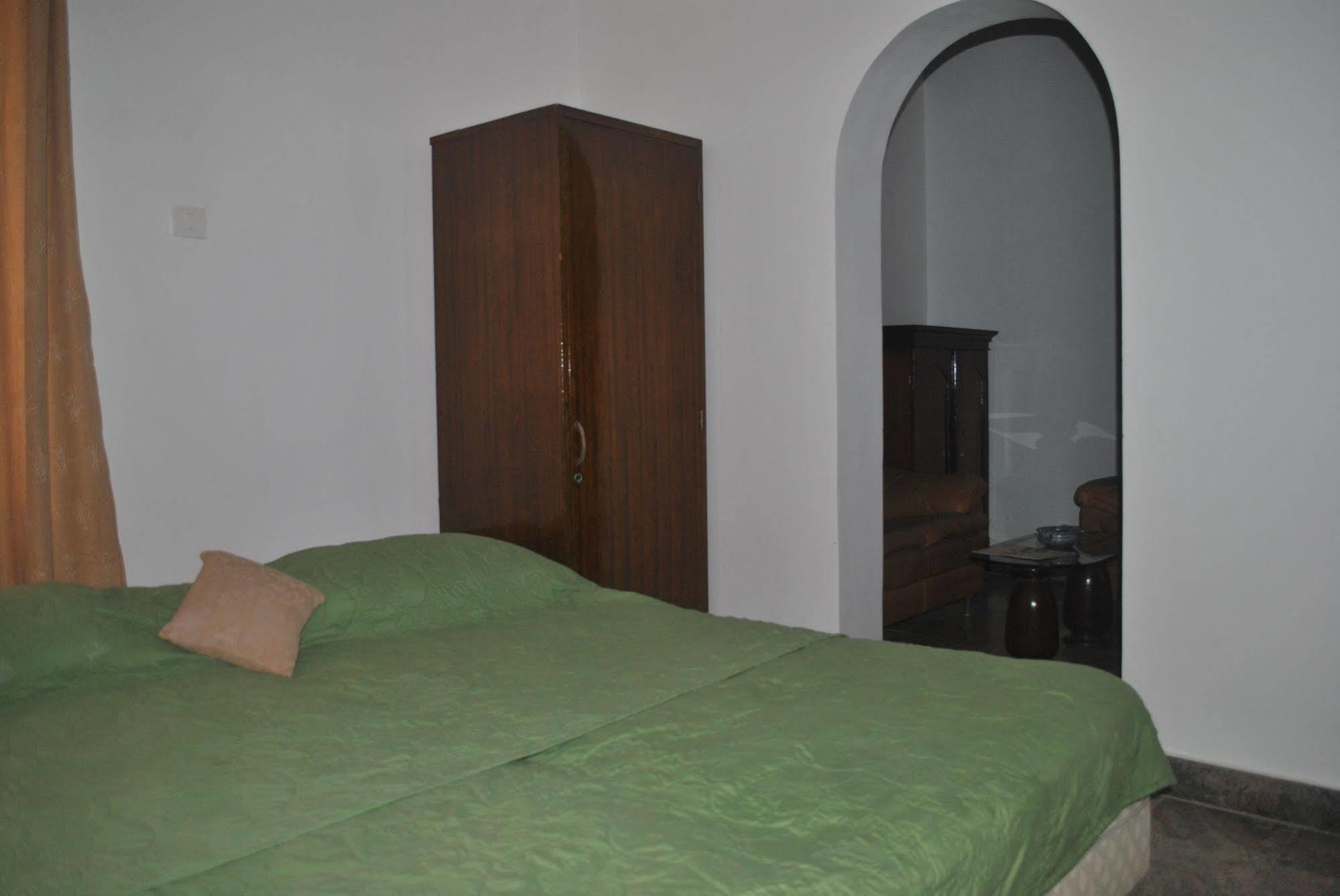 Eagle Ridge Resort Bangalore Dış mekan fotoğraf