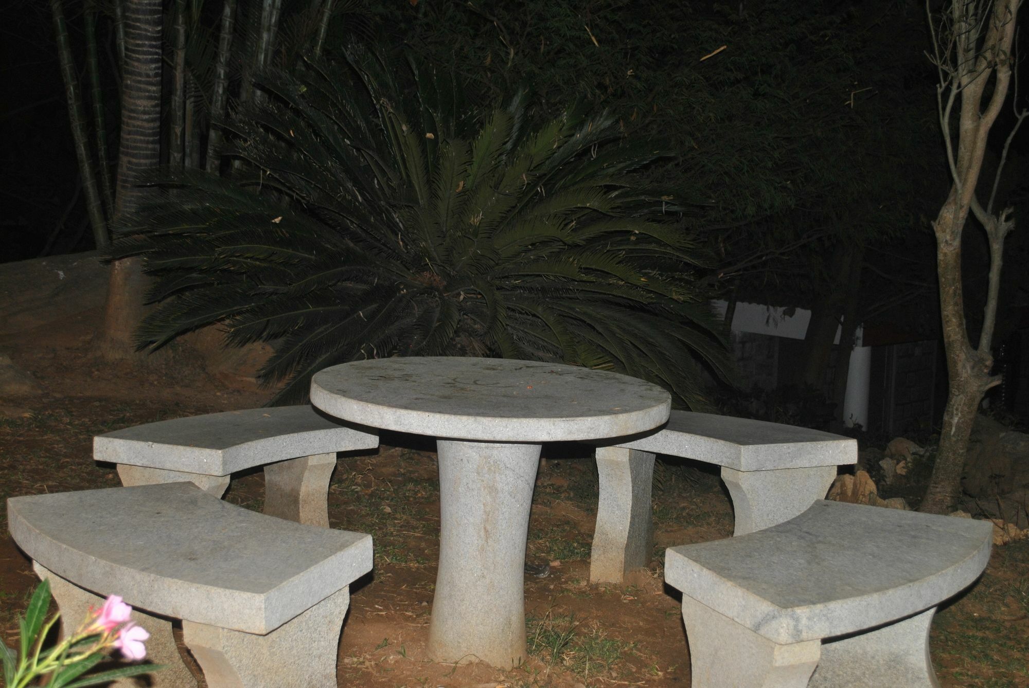 Eagle Ridge Resort Bangalore Dış mekan fotoğraf